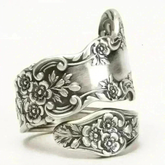 🍁925 Silver Creative Plum Flower Shaped Ring, GPMB1565 - Picture 3 of 5